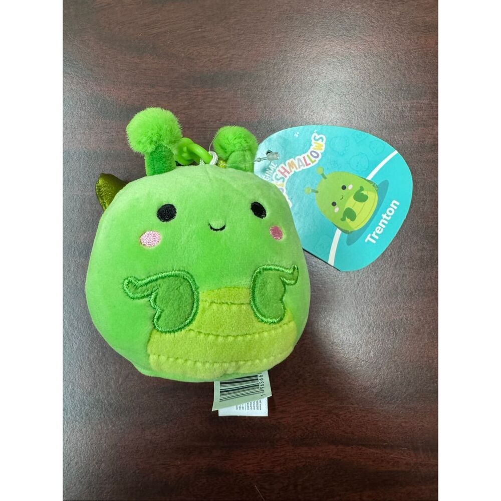 NWT Squishmallow Trenton Praying Mantis Plush Keychain